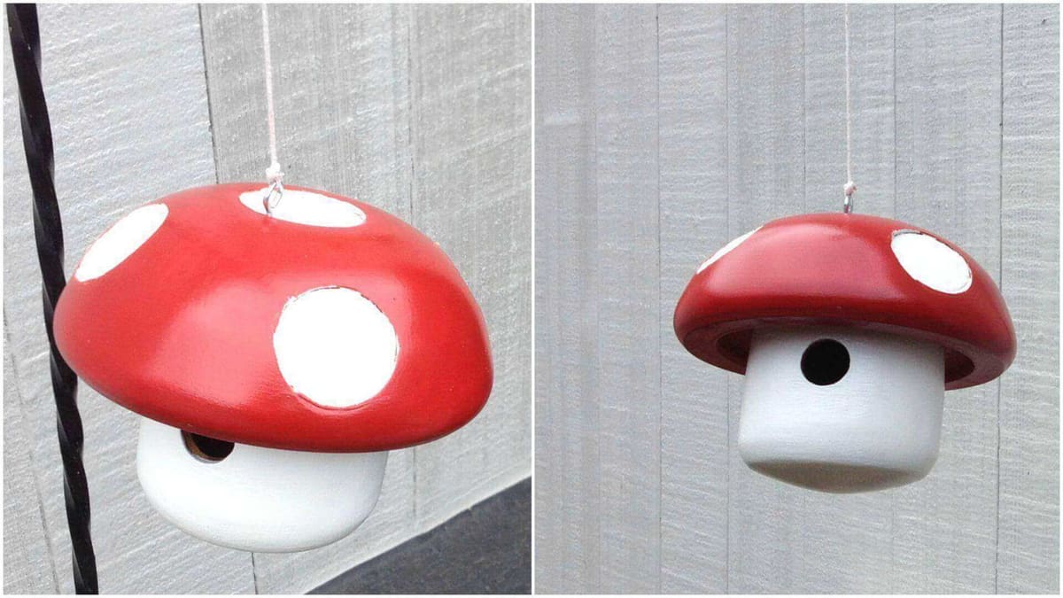 Image of Super Mario Accessories: 1-Up Mushroom Birdhouse