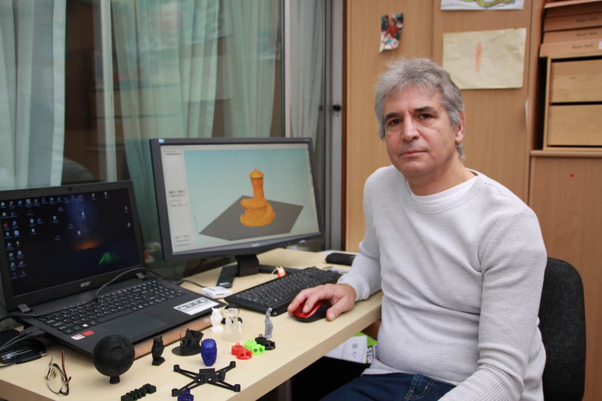 Image of Best 3D Hubs in London: CNCvac Hub