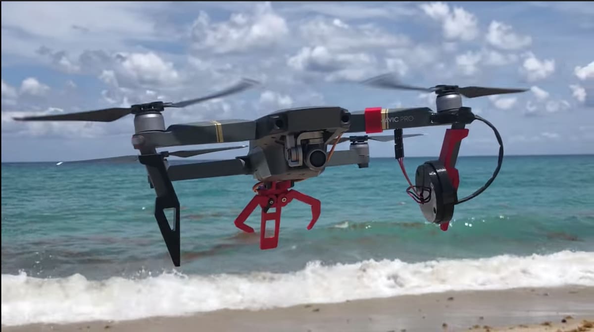 The claw is specially designed so none of the sensors nor camera is blocked.