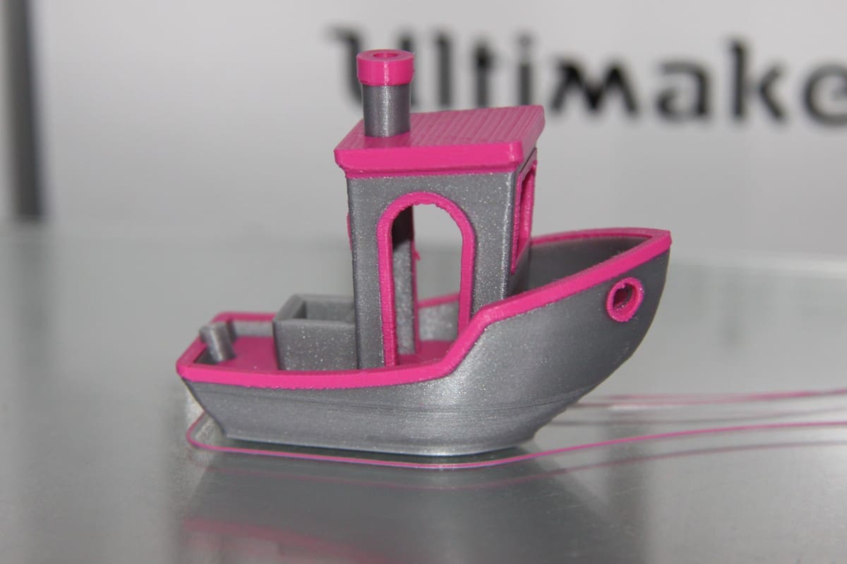 Even a small skirt can help ensure an excellent print