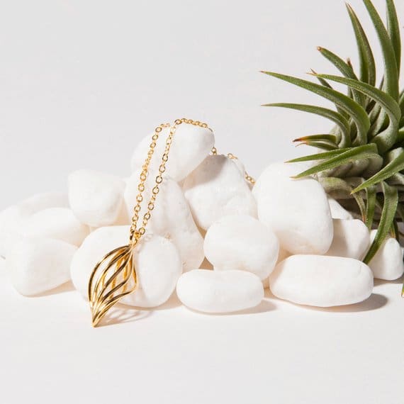 Leaf Necklace by FABRICA9.