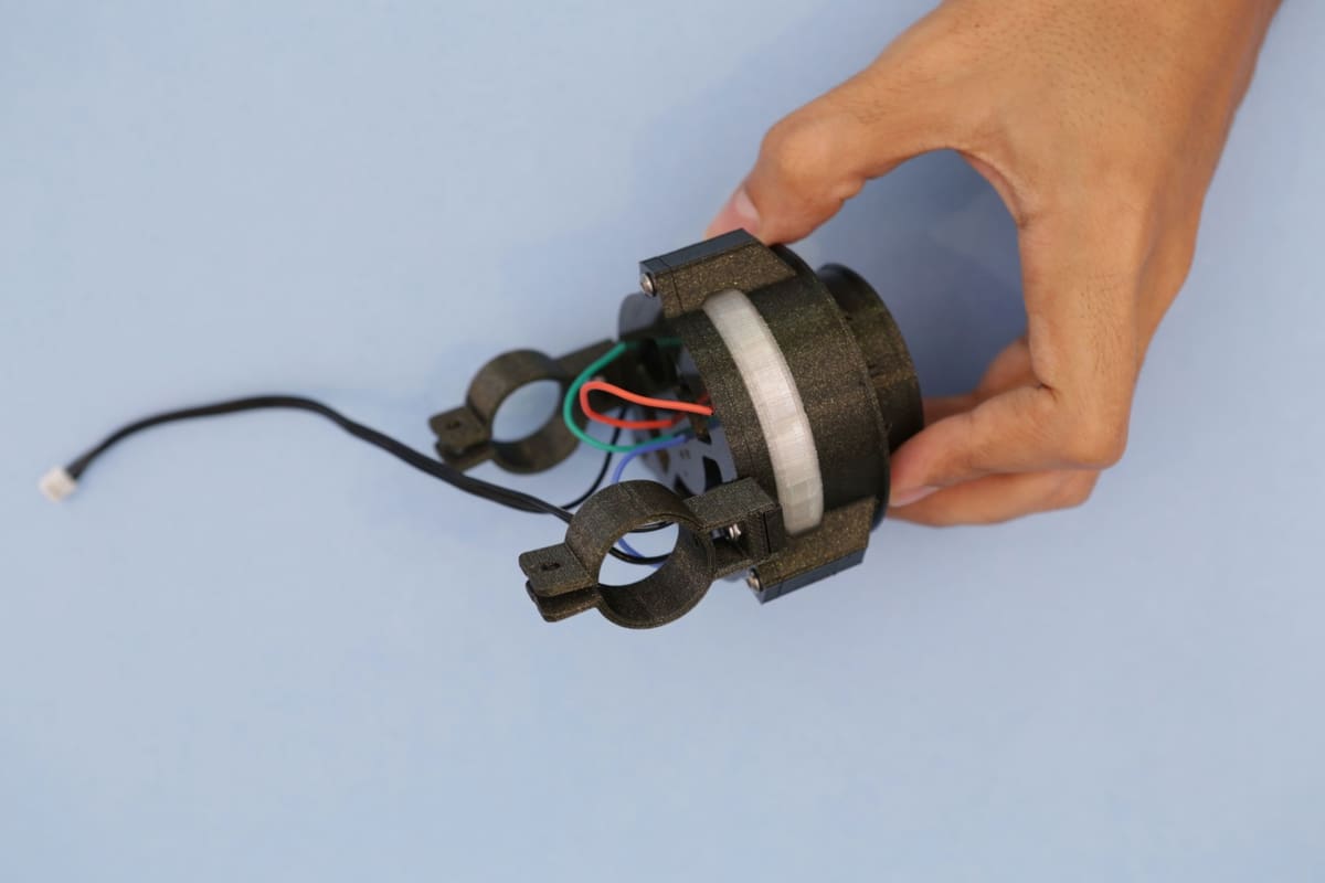 The assembled headlight.