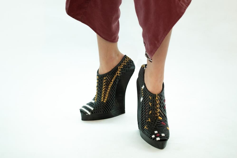 3D printing spreads from sports to fashion shoes.