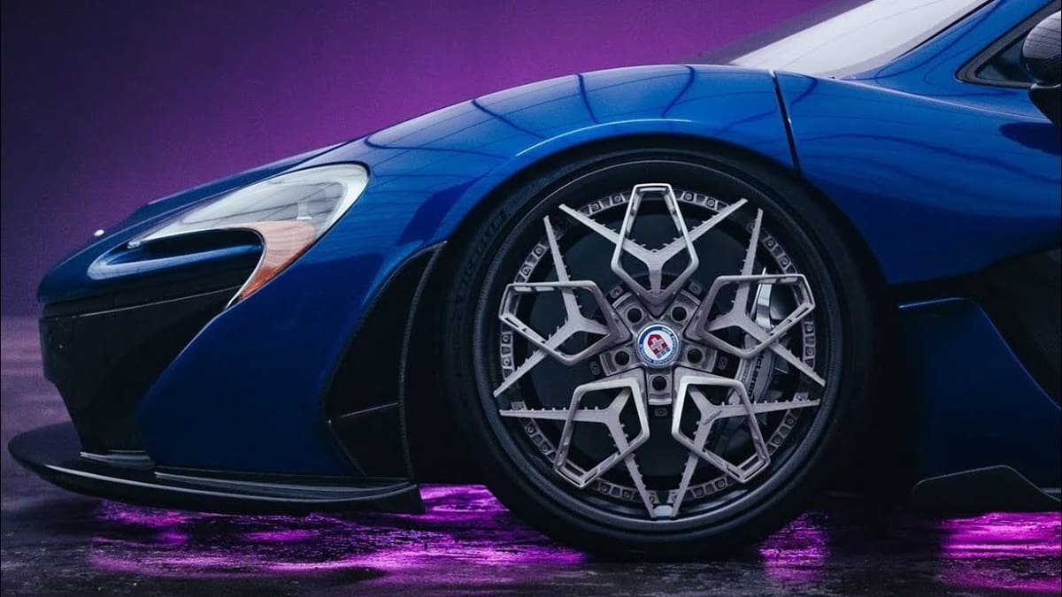 HRE's 3D printed wheel fitted to the Mclaren P1 Hypercar.
