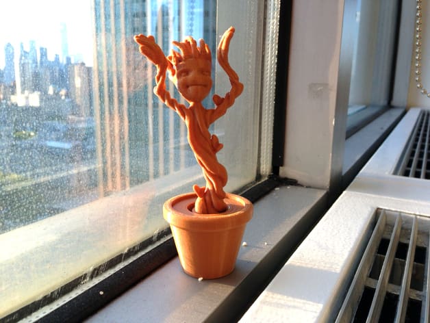 Dancing Groot cutting a rug!