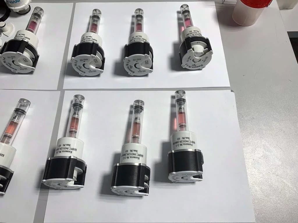 The cuvettes with bioprinted samples from the spaceship.