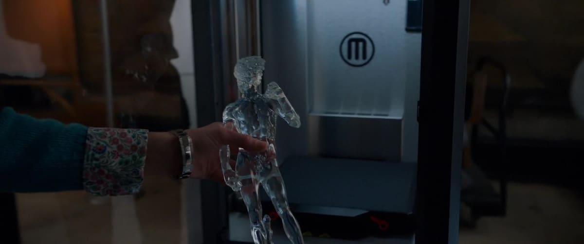 The MakerBot printer in Ocean's 8.