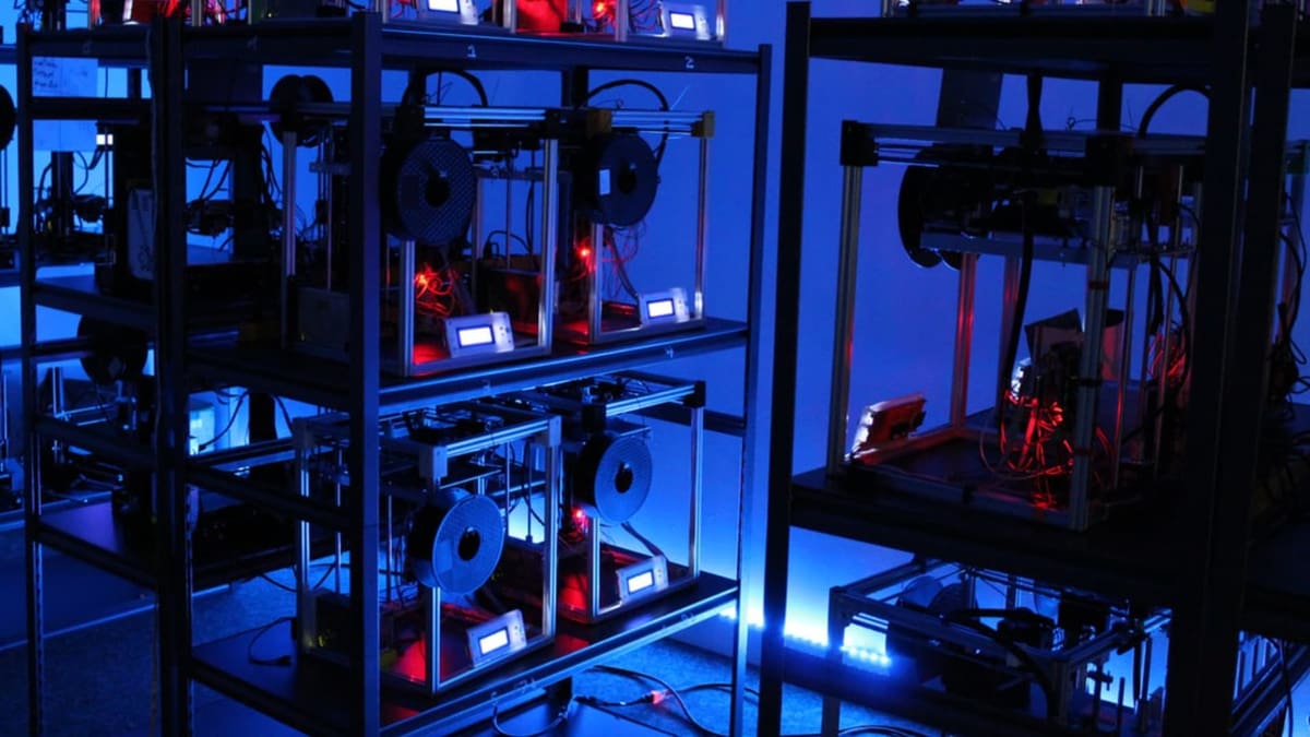 Slant3D's 3D printing farm.