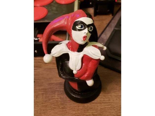 This bust of The Joker's sidekick, Harley Quinn.
