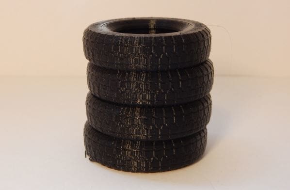 This tire stack came out exceptionally, with very crisp details.