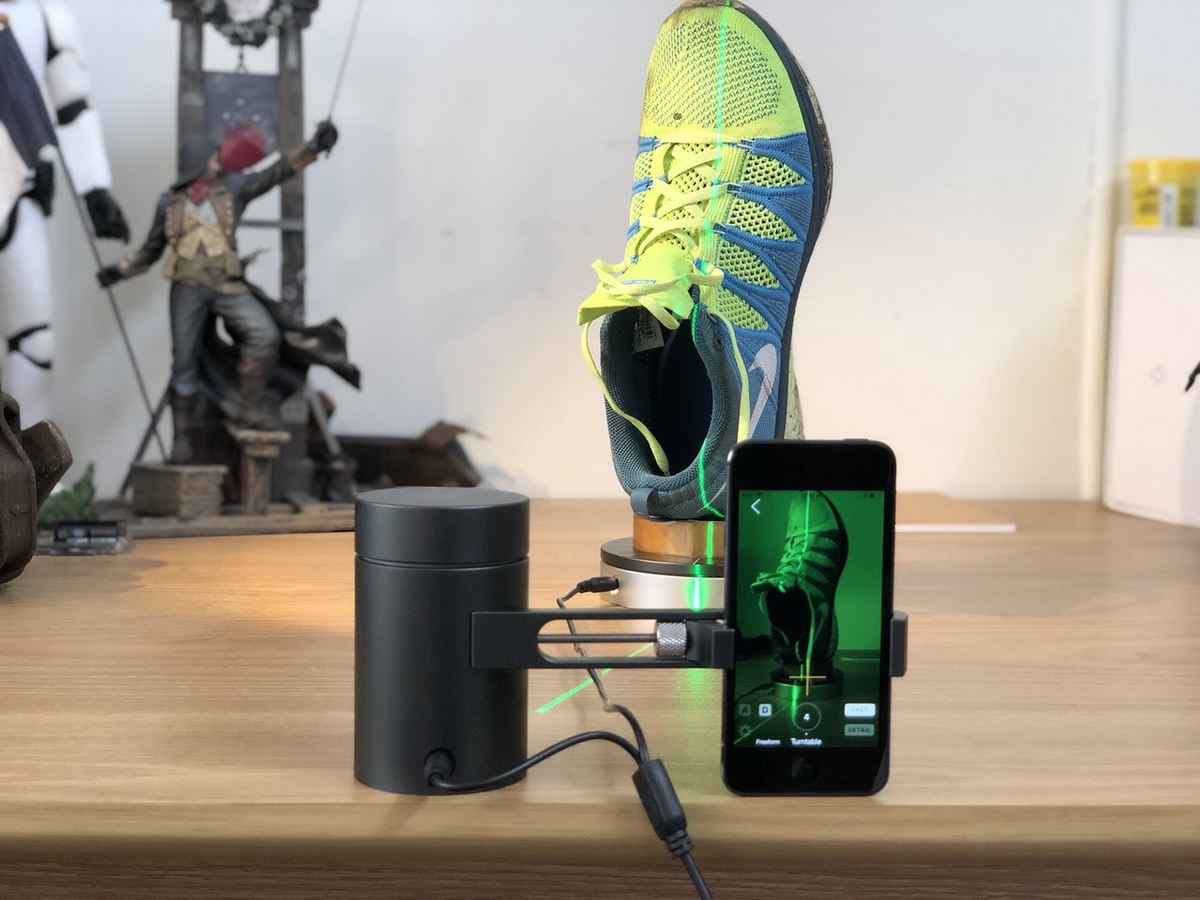 3D scanners come in many forms