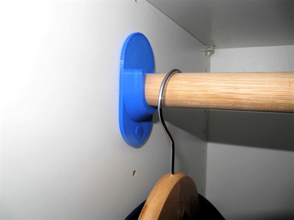Closet bar holder