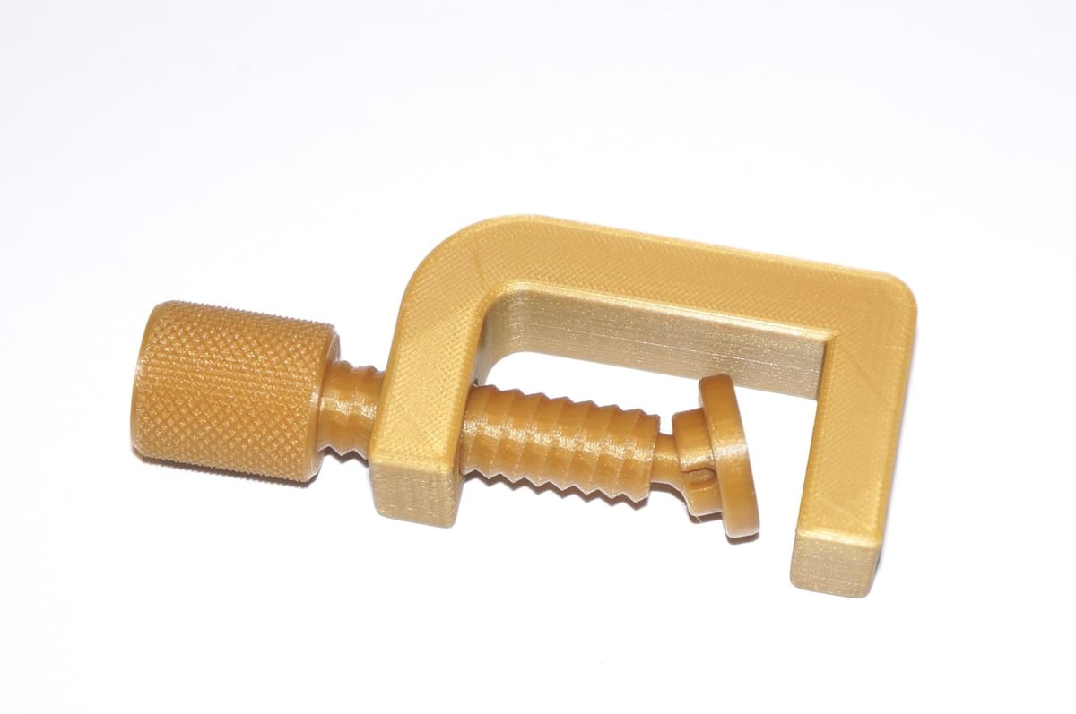 This simple and elegant clamp is made of only three pieces