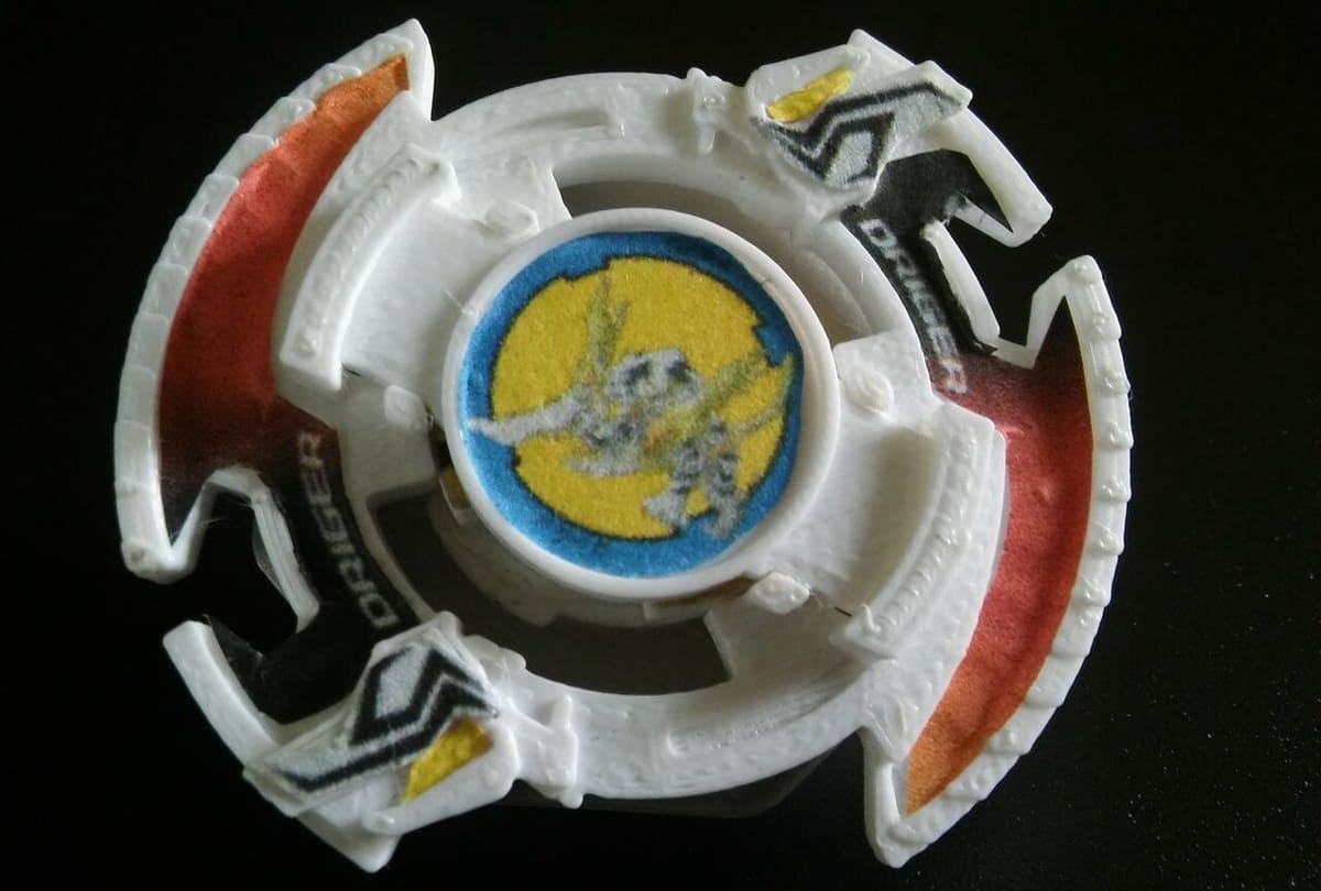 This model is a very accurate reproduction of the Driger Slash