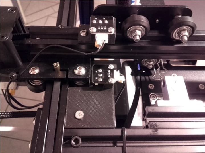 Photo de Améliorations de la Creality Ender 5 - Upgrades et Mods : Support pour interrupteur de fin de course silencieux
