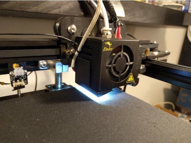 Photo de Améliorations de la Creality Ender 5 - Upgrades et Mods : Support LED