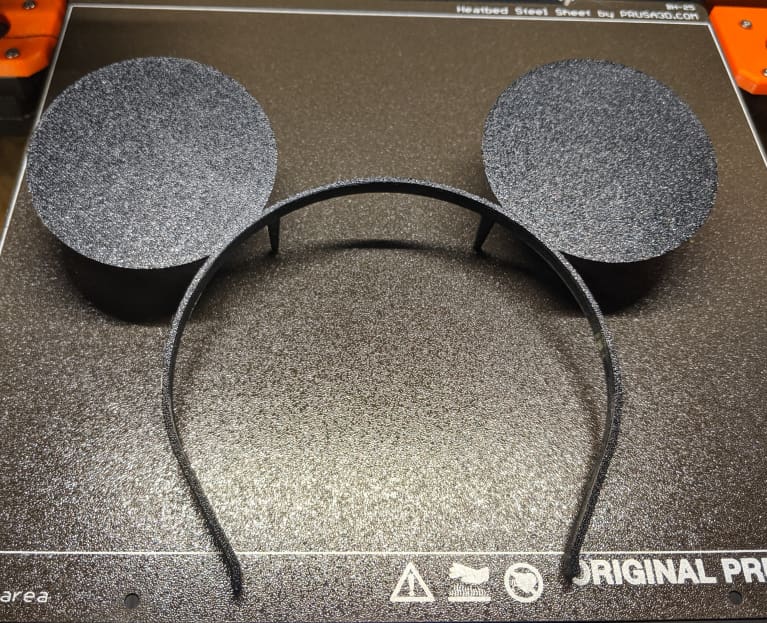 A newly printed headband ready to wear