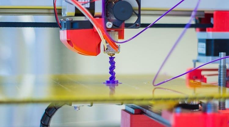 Low cost and simplicity make FDM a go-to printing process for most consumers, schools, and businesses