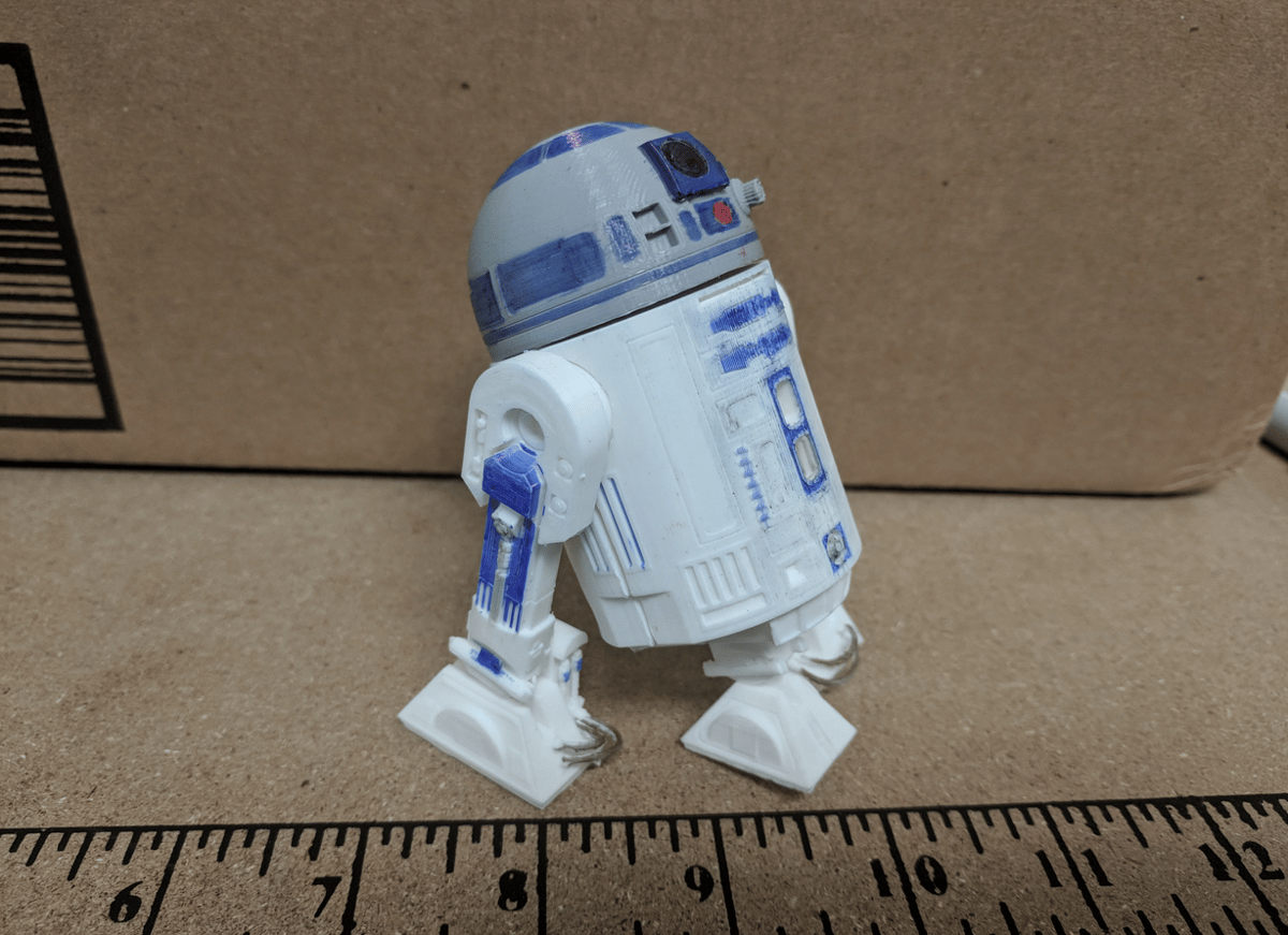 This model gives freedom to the maker, paint or no paint, and in whatever position you choose