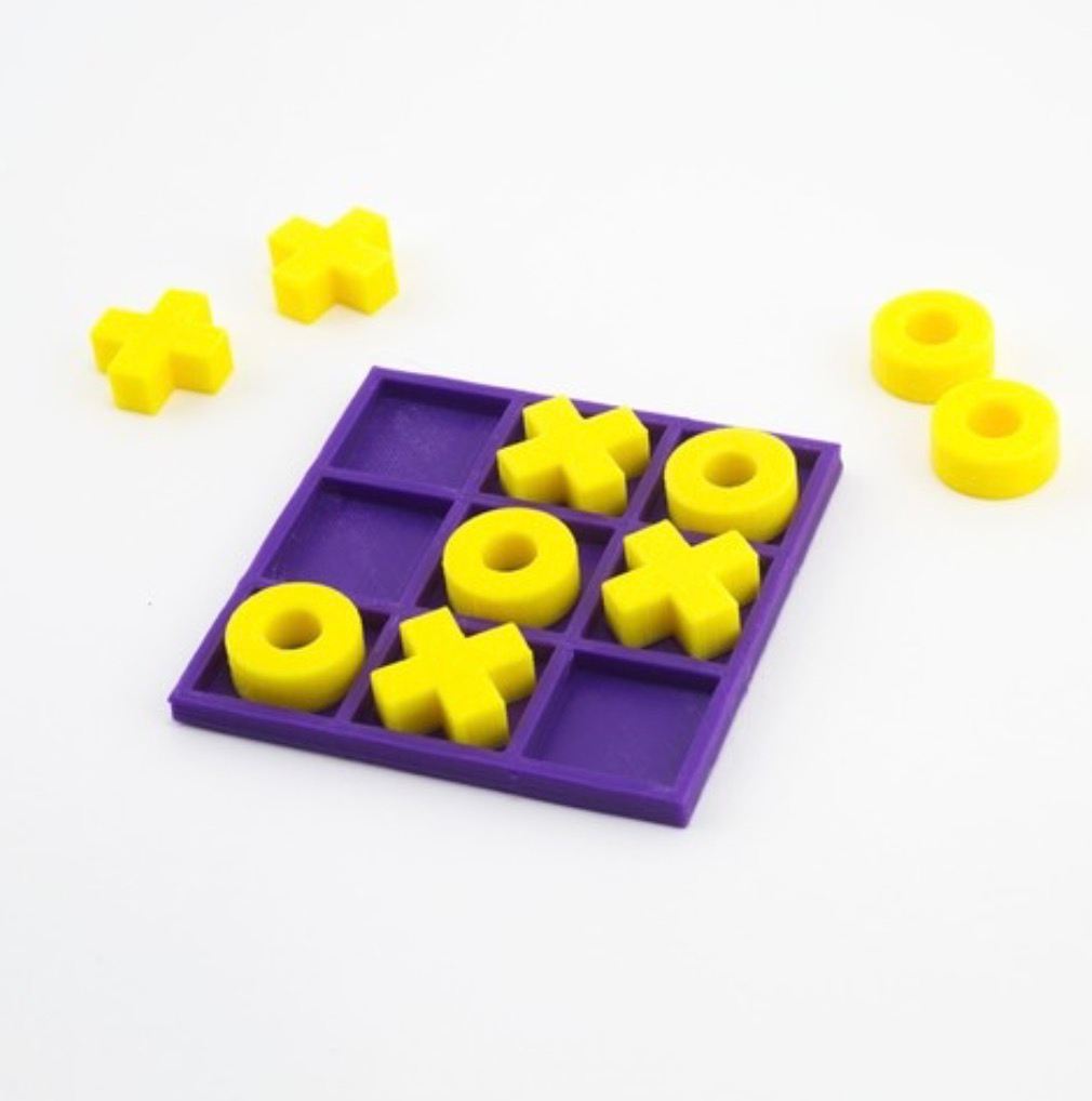 Photo de Objet 3D fun et facile à imprimer / impression 3D facile: Jeu du morpion