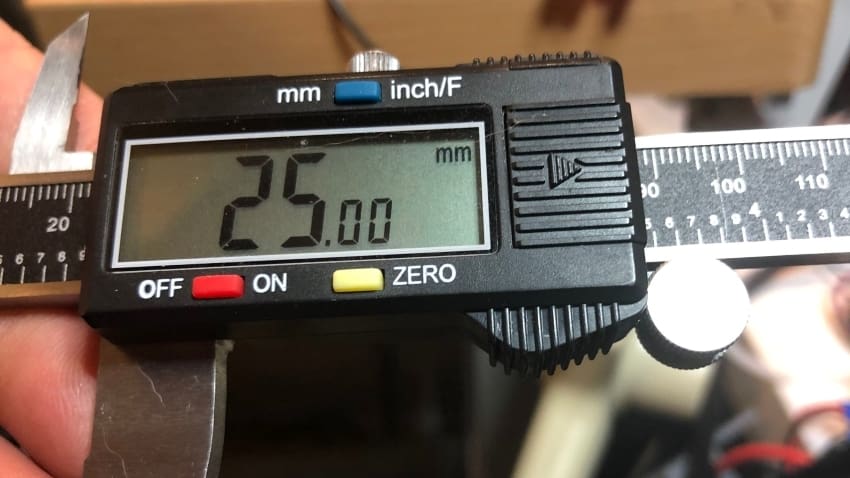 A regular digital Vernier caliper used in the process of E-step calibration