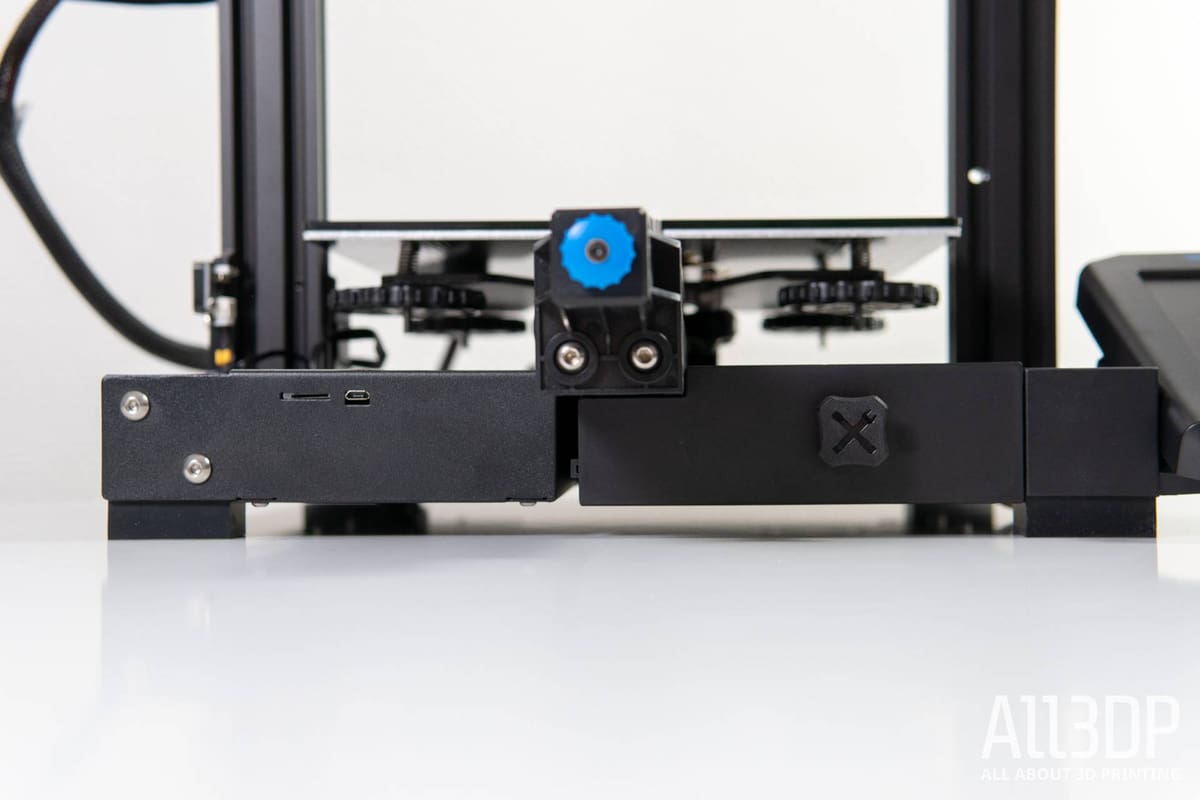 Foto de Creality Ender 3 V2 vs Ender 3 (Pro): as diferenças: Nivelamento da mesa