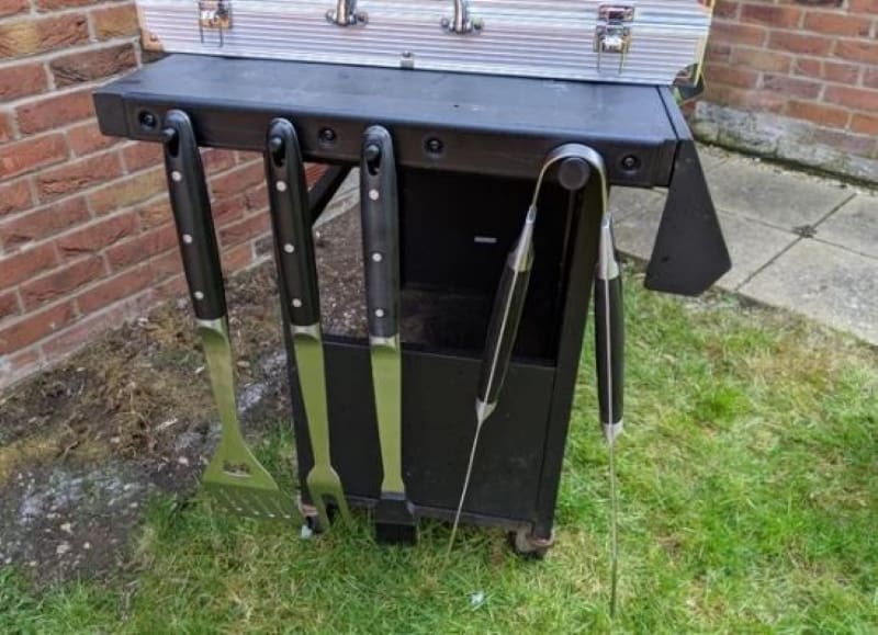 Grilling using 3D printed objects to make life easier