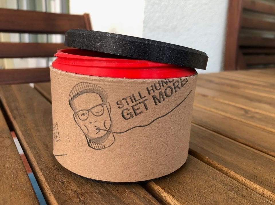 If you have old spools, you can make an upcycled storage container