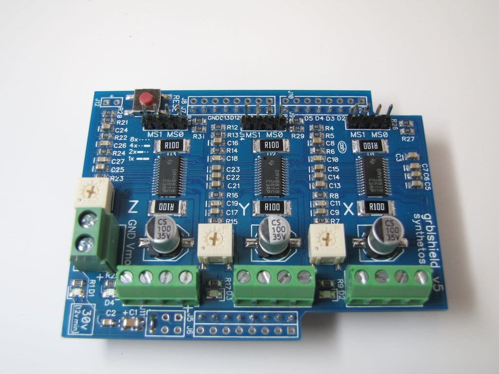 Synthetos gShield V5 a simple and elegant CNC shield
