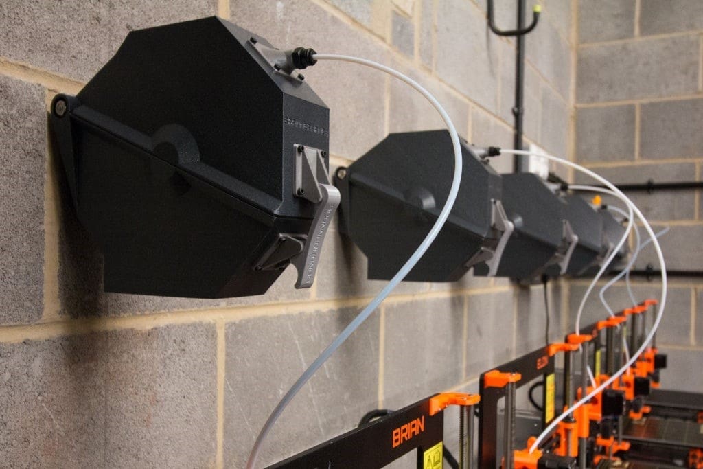 We recommend printing nylon directly from a moisture-controlled spool holder