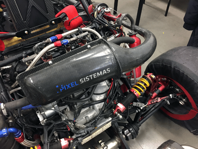 The carbon fiber manifold