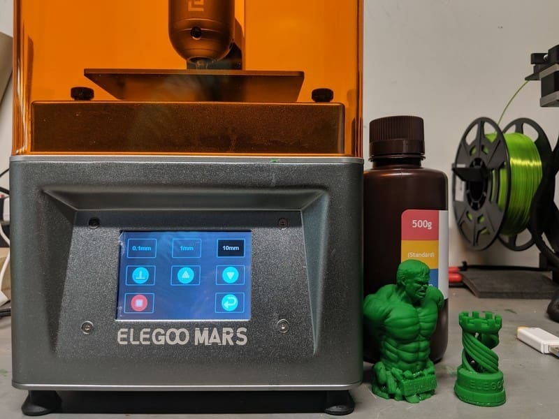 Elegoo Mars' resin tanks play a big role in how well your prints turn out