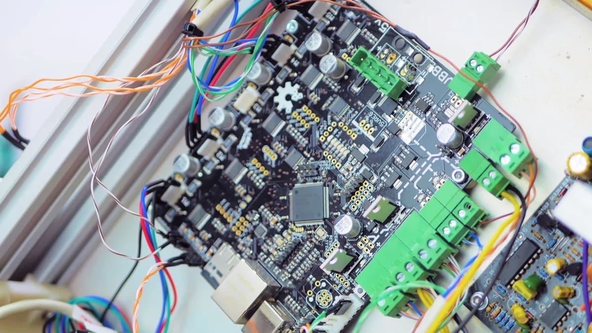 The Smoothieboard was one of the first 32-bit boards on the market