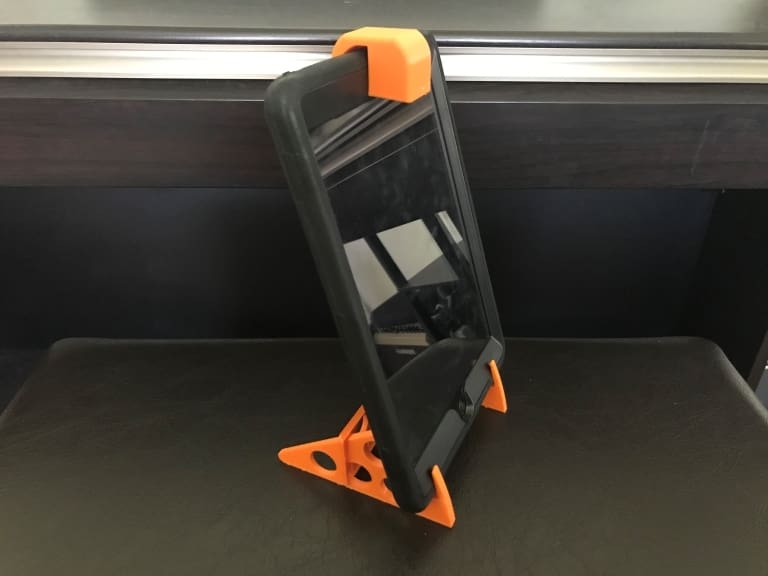 Turn your iPad into a document camera using the Osmo app