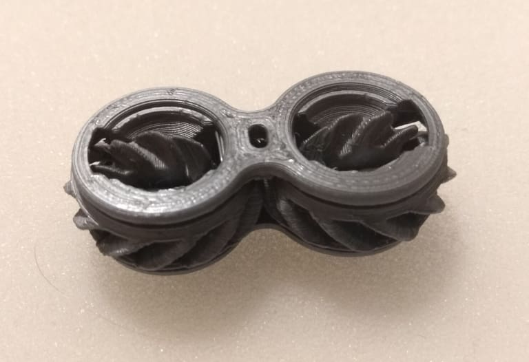 Fun moving gears for busy fingers