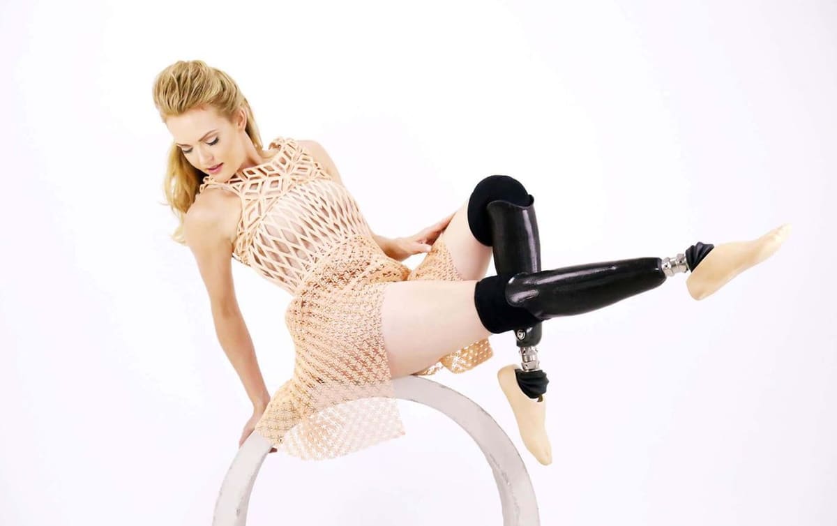 FilaFlex made this dress perfect for Purdy's samba in Rio!