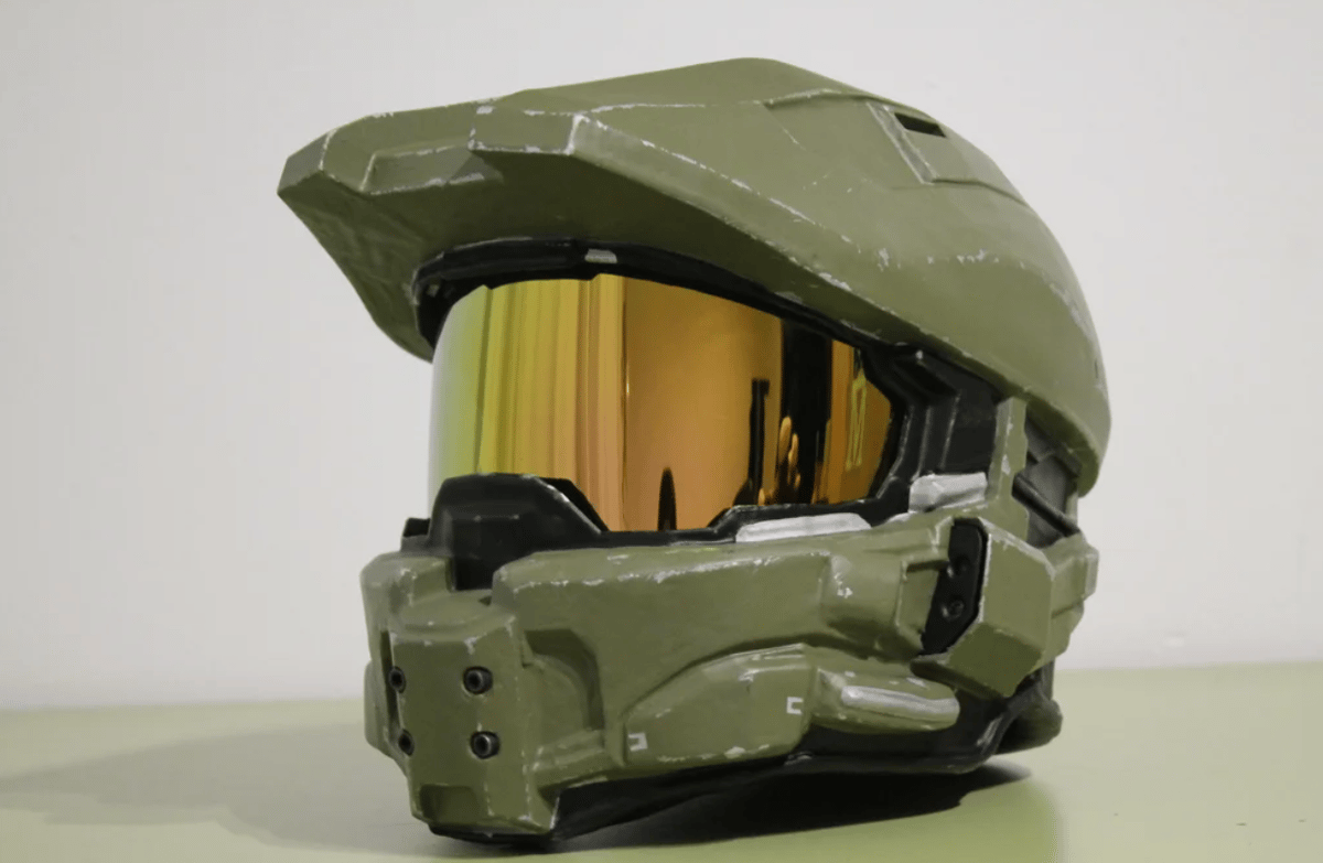 The 3D printed helmet can be equipped with LEDs