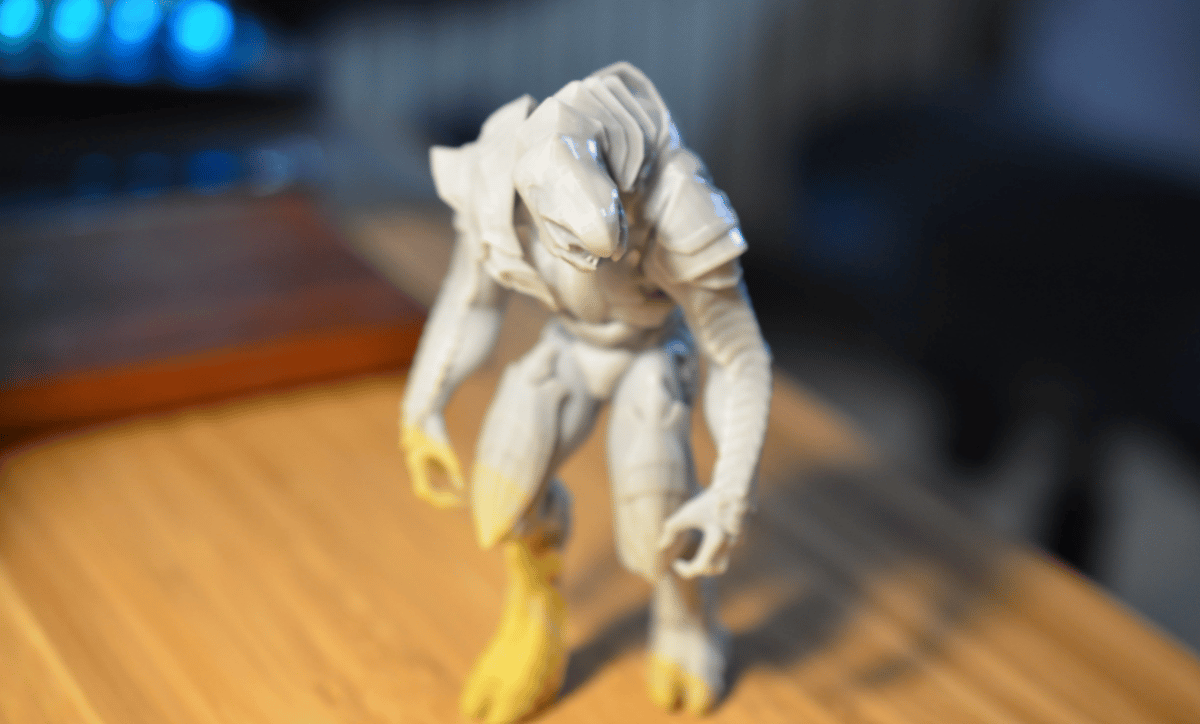 Fans who love playing as the Arbiter might love this model