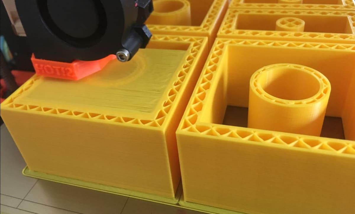 Filamentive recycled filament comes in recycled packaging