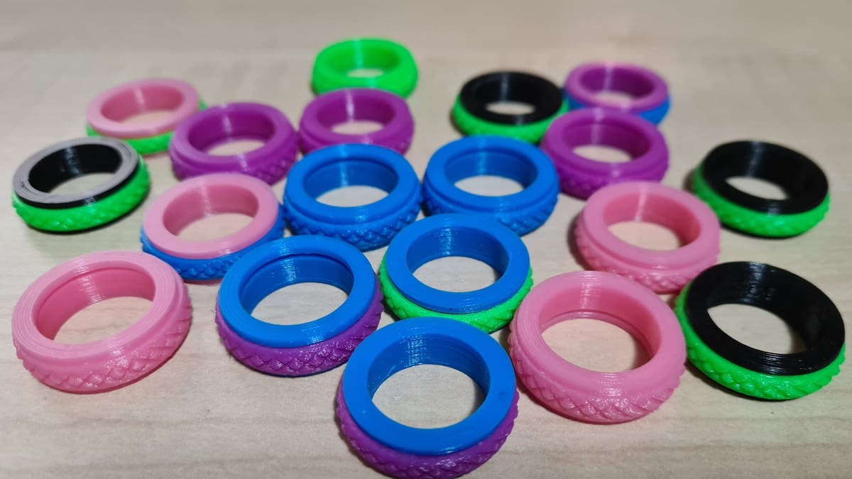 Image of: 13. Customizable Fidget Spinner