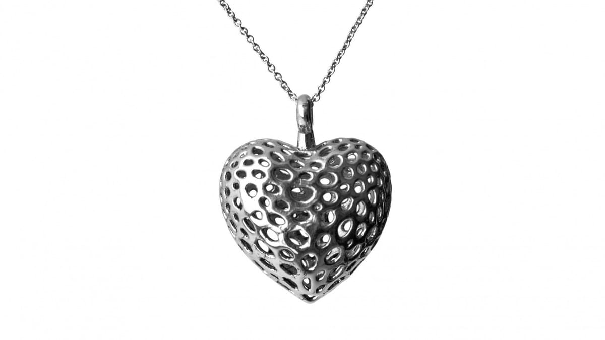 This model was designed for a Valentine's Day jewelry design competition