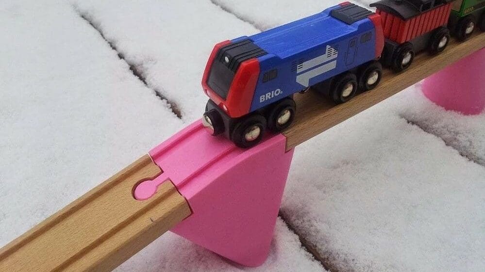 Get your train off of the ground!