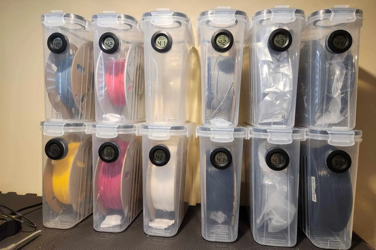 Image of: Storing Filament