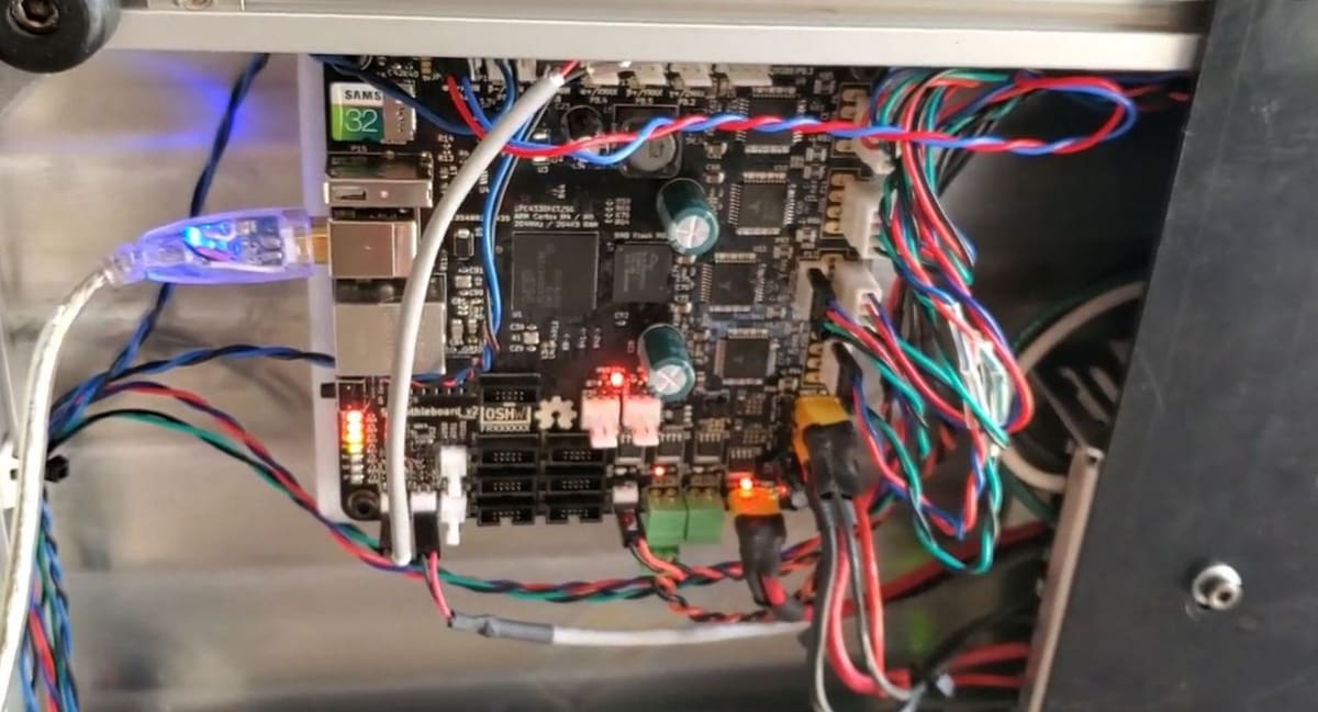 The Smoothieboard v2 will have a full 8 MB of flash memory