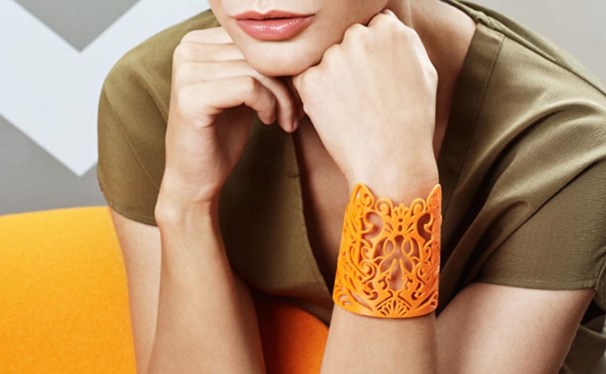 This bracelet has three different sizes to fit your wrist perfectly