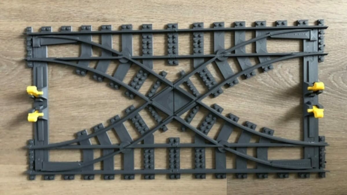 Image of: Bonus: Four-Way Lego Crossing