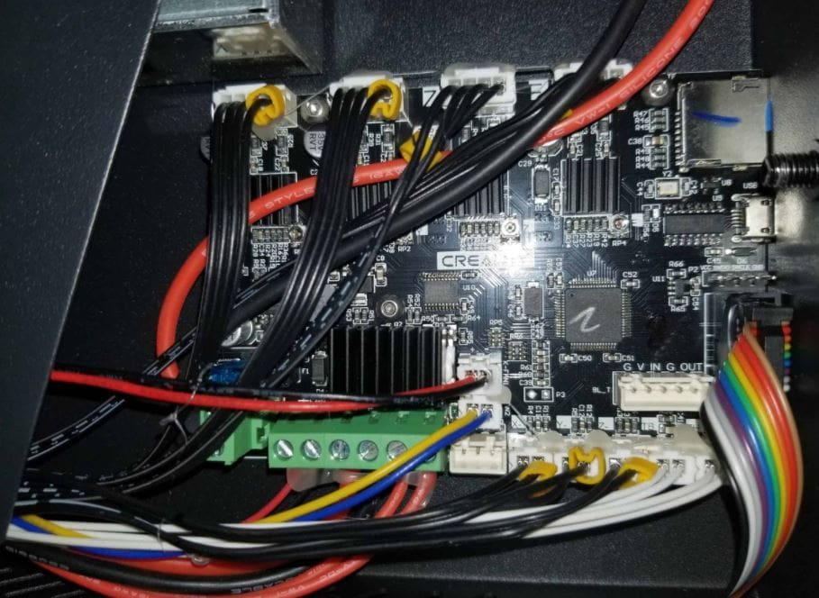 The V4.2.7 board works with the Ender 3s and the Ender 5s
