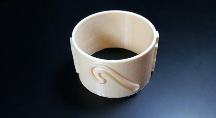 This roller cookie cutter was designed in TinkerCAD