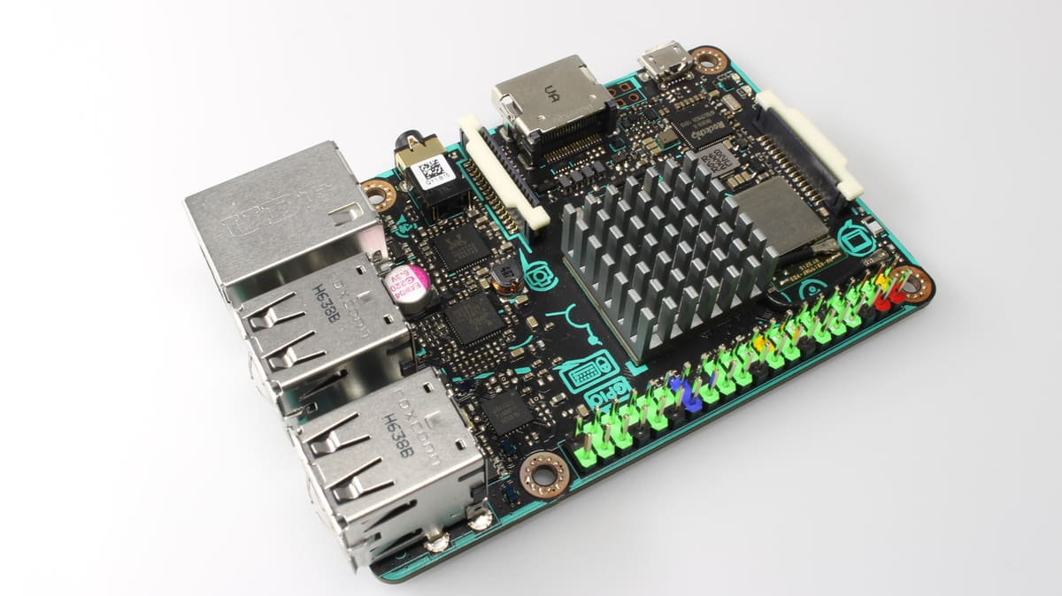 The Asus Tinker Board color codes its GPIO pins to make pin identification quick and simple