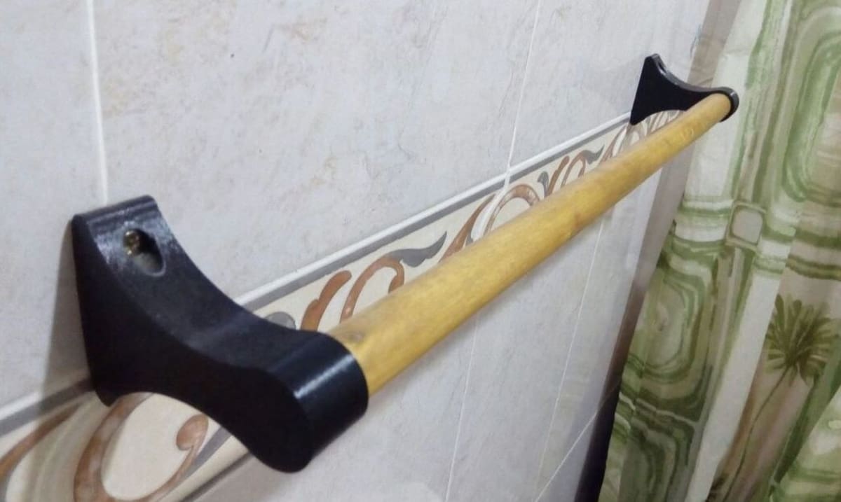 This model can work with a broomstick